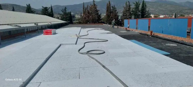 Συμβατική μόνωση με eps και αφρομπετόν